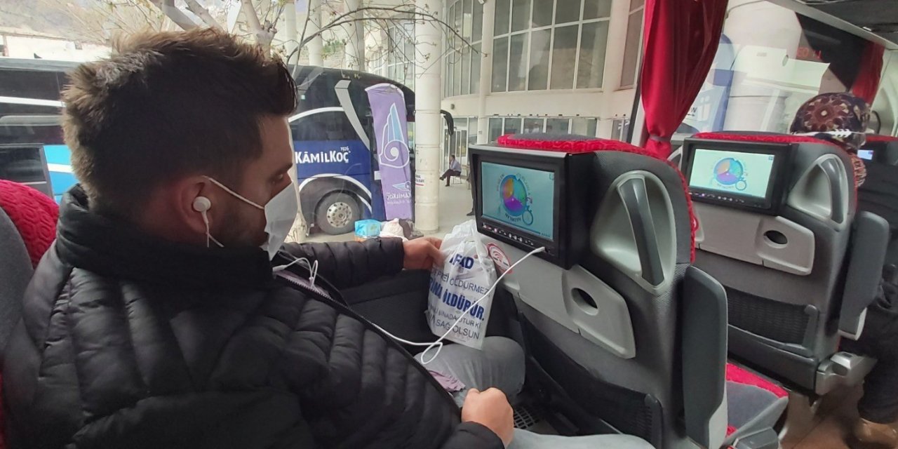 Afad’tan Otobüsle Seyahat Eden Yolculara Videolu Afet Farkındalık Eğitimi