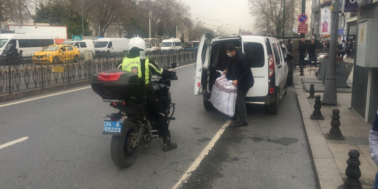 Beyazıt’ta Trafik Yoğunluğunu Önlemek İçin Denetim Yapıldı