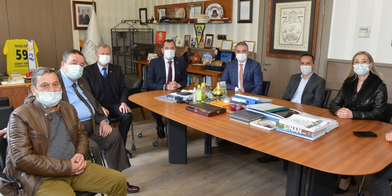 Başkan Yüksel Çiçeği Burnunda Muhtarları Ağırladı