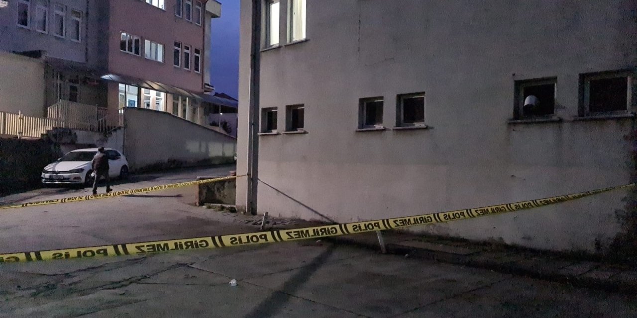 Hastaneden Firar Etmeye Çalışan Şüpheli Ağır Yaralandı