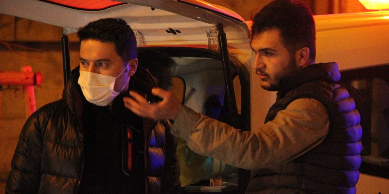 Takla Atan Araçtan Burnu Bile Kanamadan Çıktı, Dakikalarca Ters Dönen Aracını İzledi