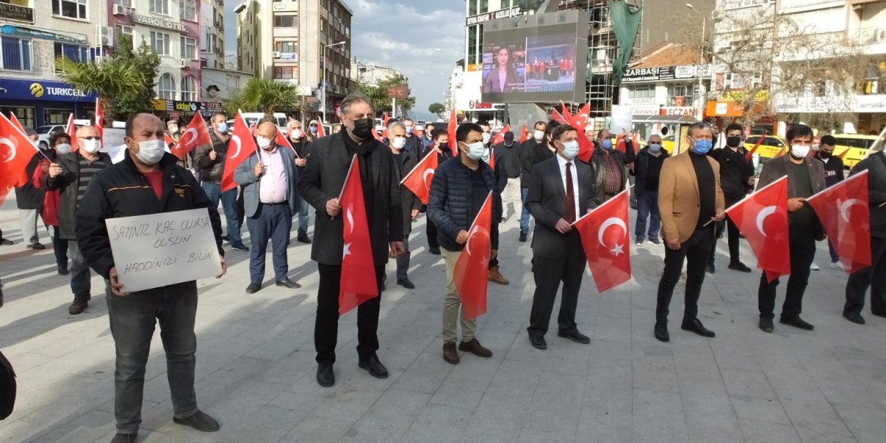 Balıkesir’de Emekli Amirallerin Bildirisine Tepki Yağdı