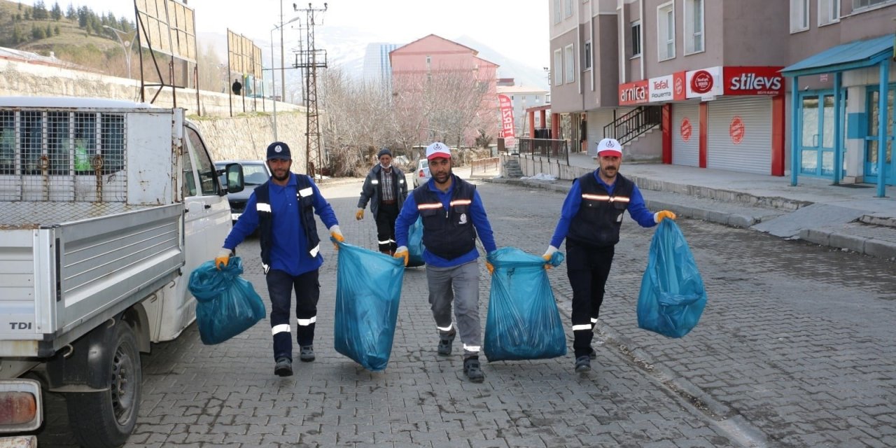 Bitlis Belediyesinden Bahar Temizliği