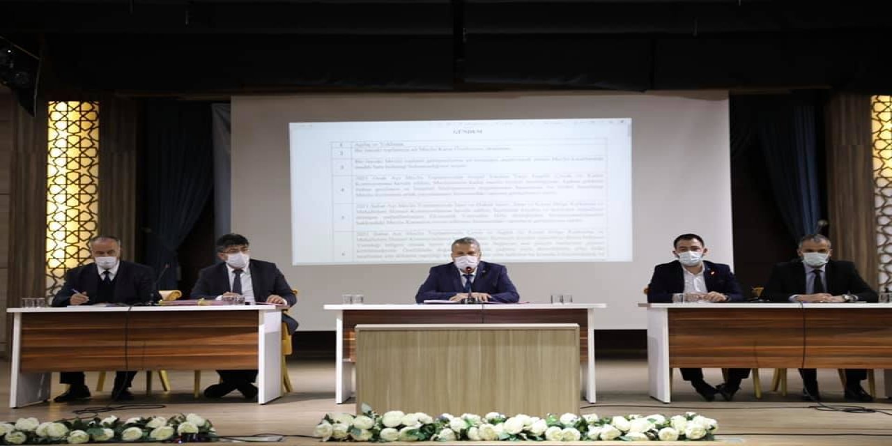 Yunusemre Belediyesinin 2021 Faaliyet Raporu Oy Çokluğuyla Kabul Edildi