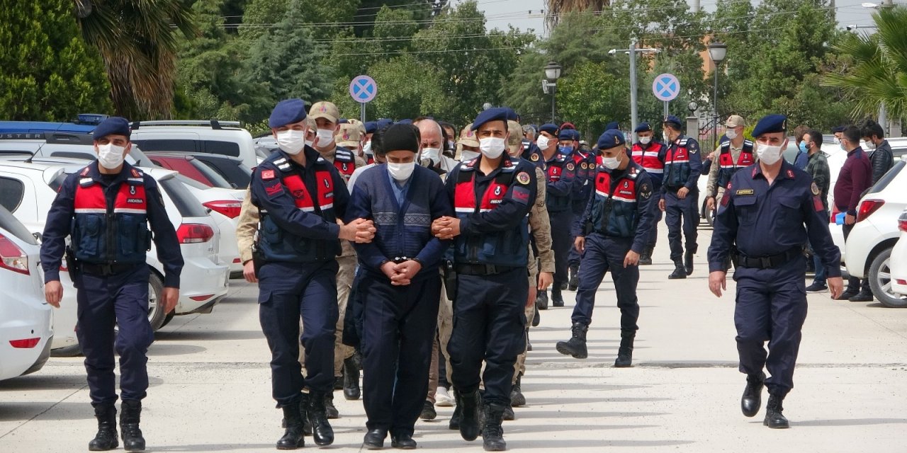 Deaş Operasyonunda Gözaltına Alınan 27 Kişi Adliyeye Sevk Edildi