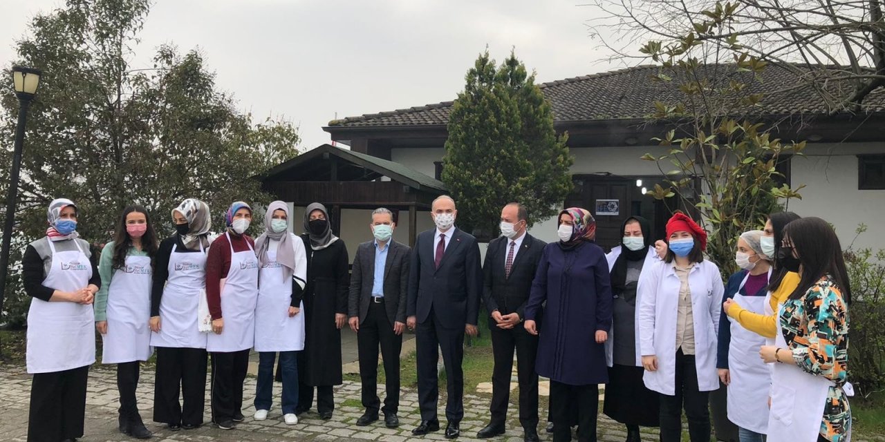 Başkan Özlü Belmek’i Ziyaret Etti