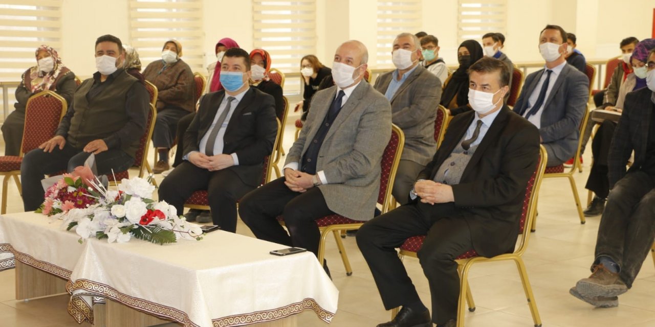 Yeşilhisarlı Gençlere Kudüs Anlatıldı