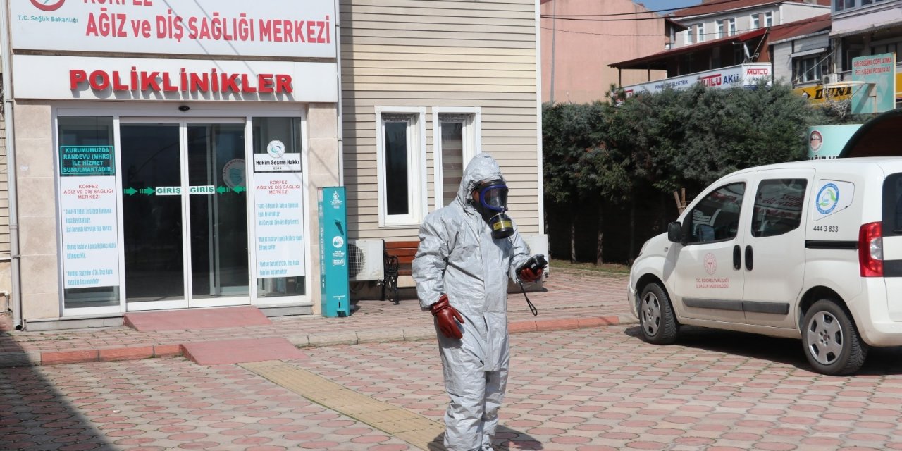 Diş Polikliniği Çevresindeki Koku Afad Ekiplerini Harekete Geçirdi