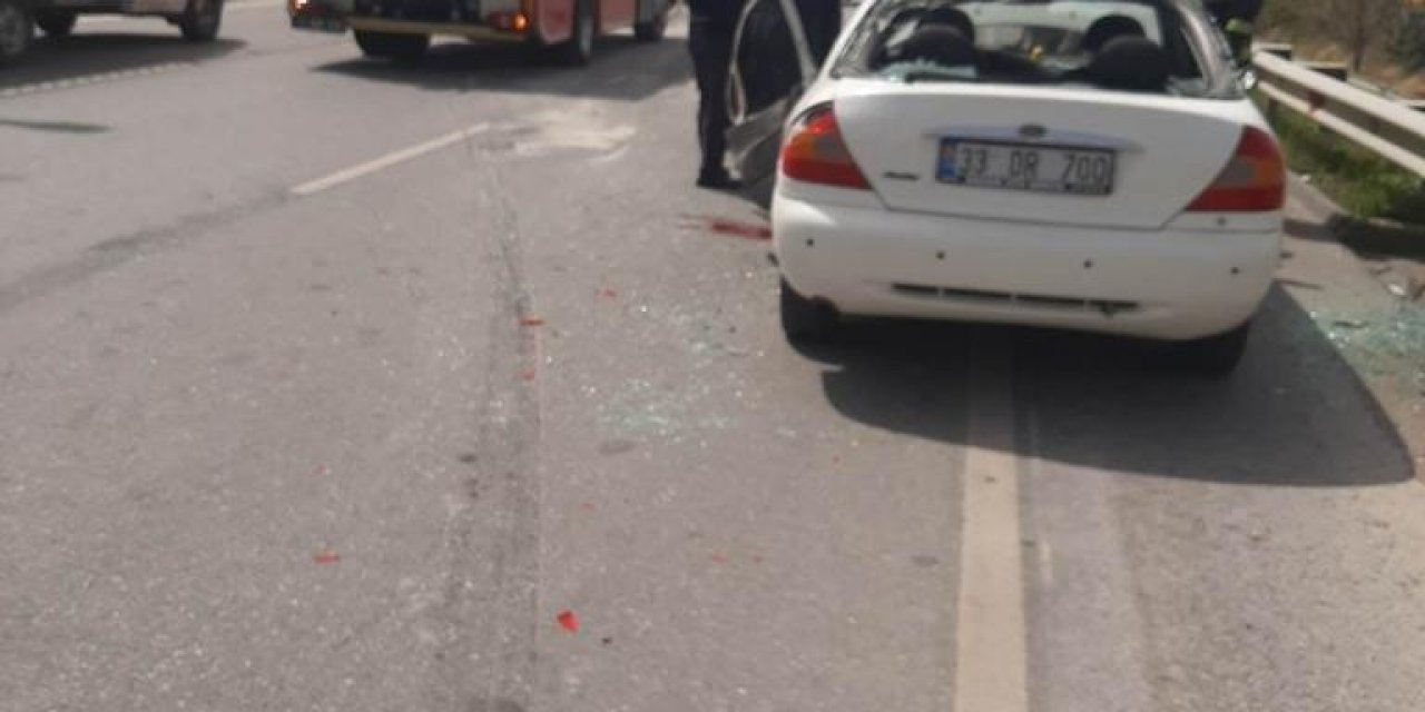 Hatay’da Beton Mikseri Otomobile Çarptı: 1 Ölü