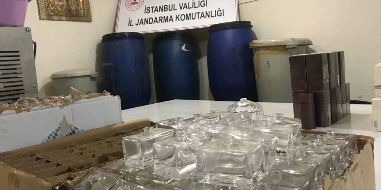 Jandarmadan Sahte Parfüm Üretim Tesisine Operasyon
