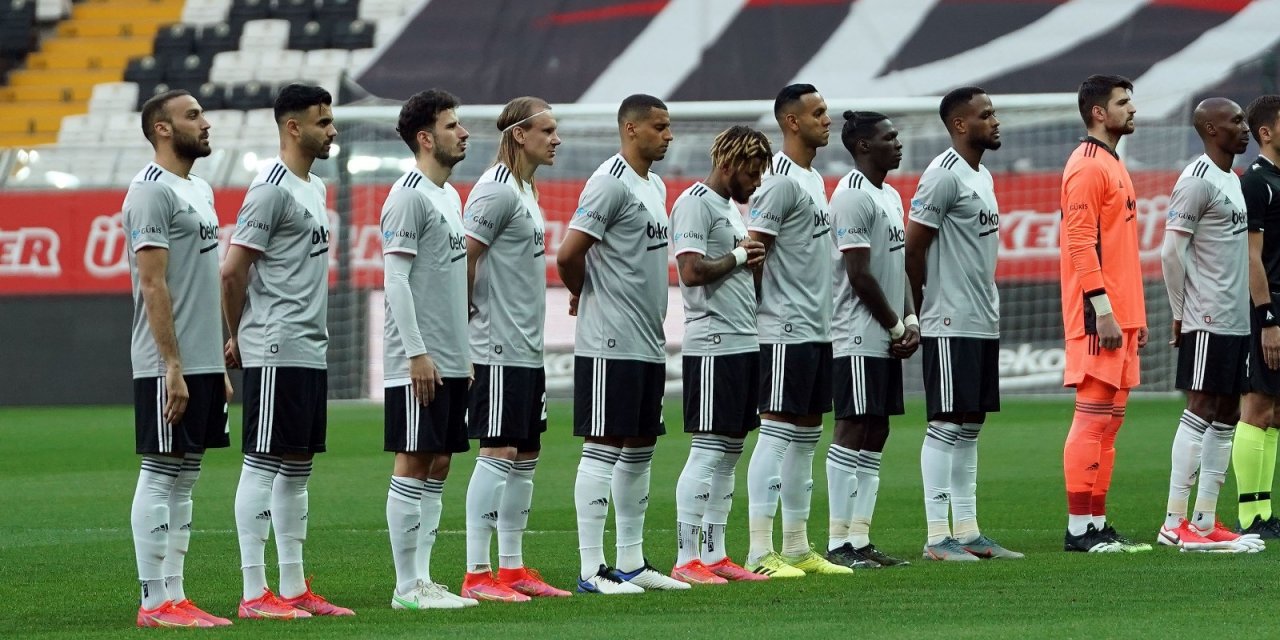 Cenk Tosun, 1197 Gün Sonra Vodafone Park’ta