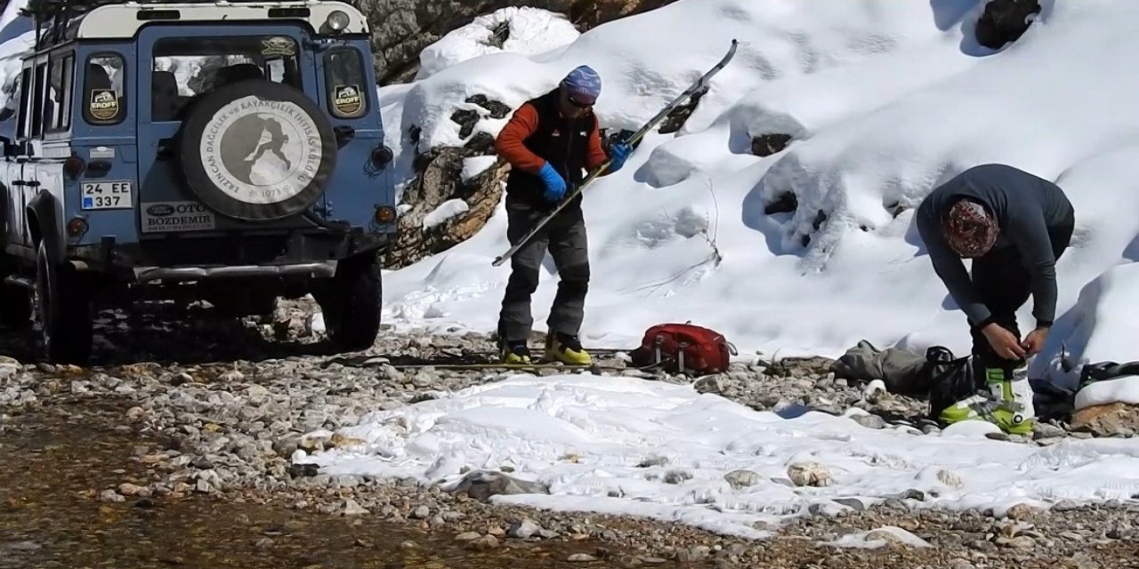 Munzur Dağlarında Dağ Kayağı Keyfi