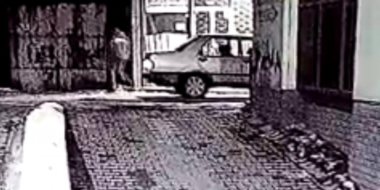 İ̇ki Kişinin Zor Kaldırdığı Demir Tezgahı, Hırsız Tek Başına Çaldı