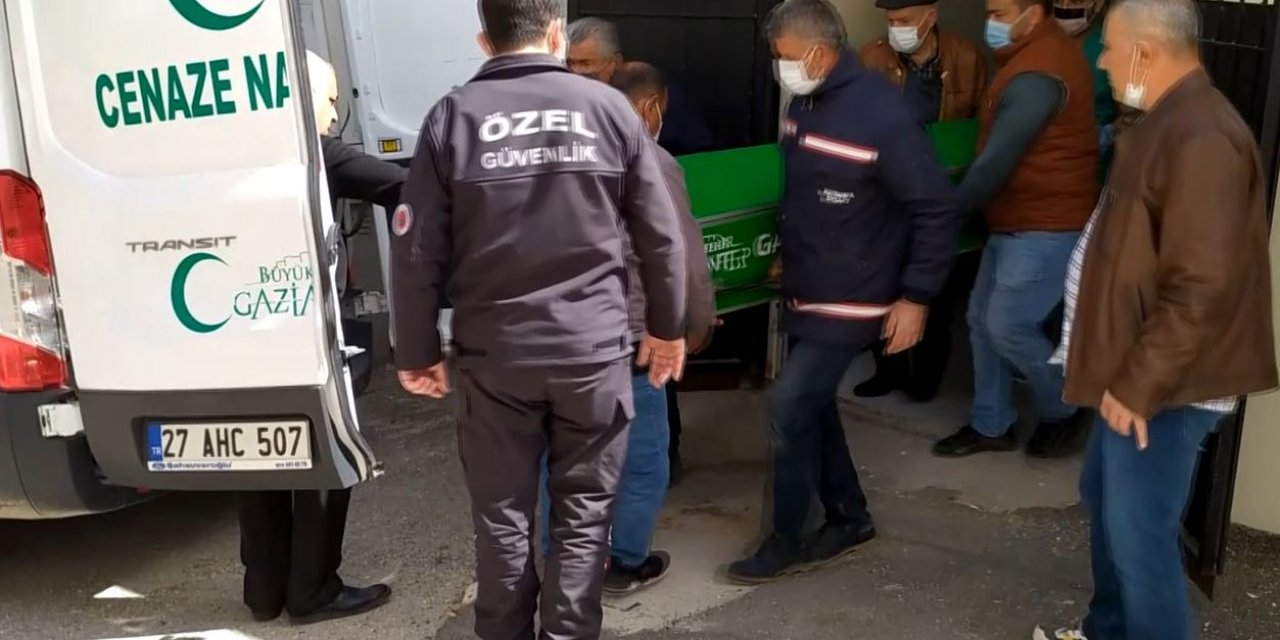 İ̇nşaattan Düşen İşçi 10 Günlük Yaşam Savaşını Kaybetti