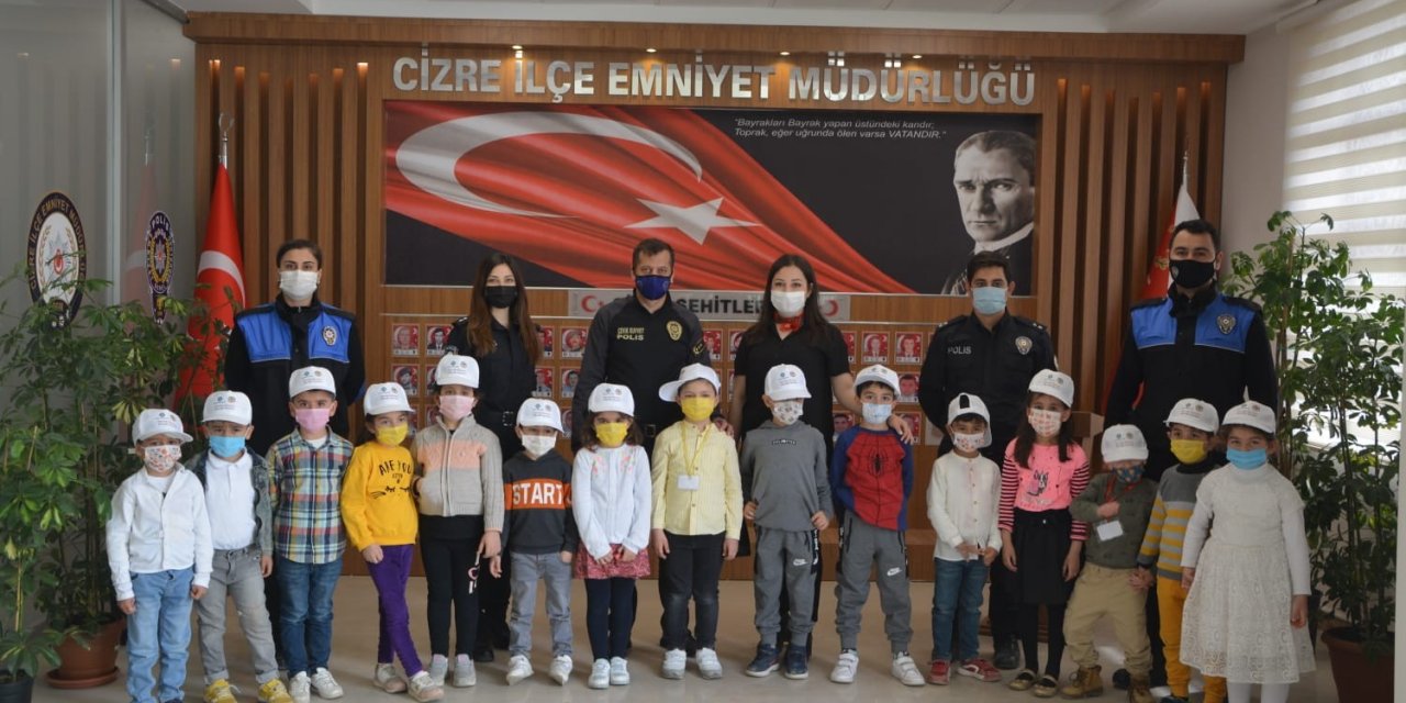 Cizre’de Polis Haftası Etkinlikleri
