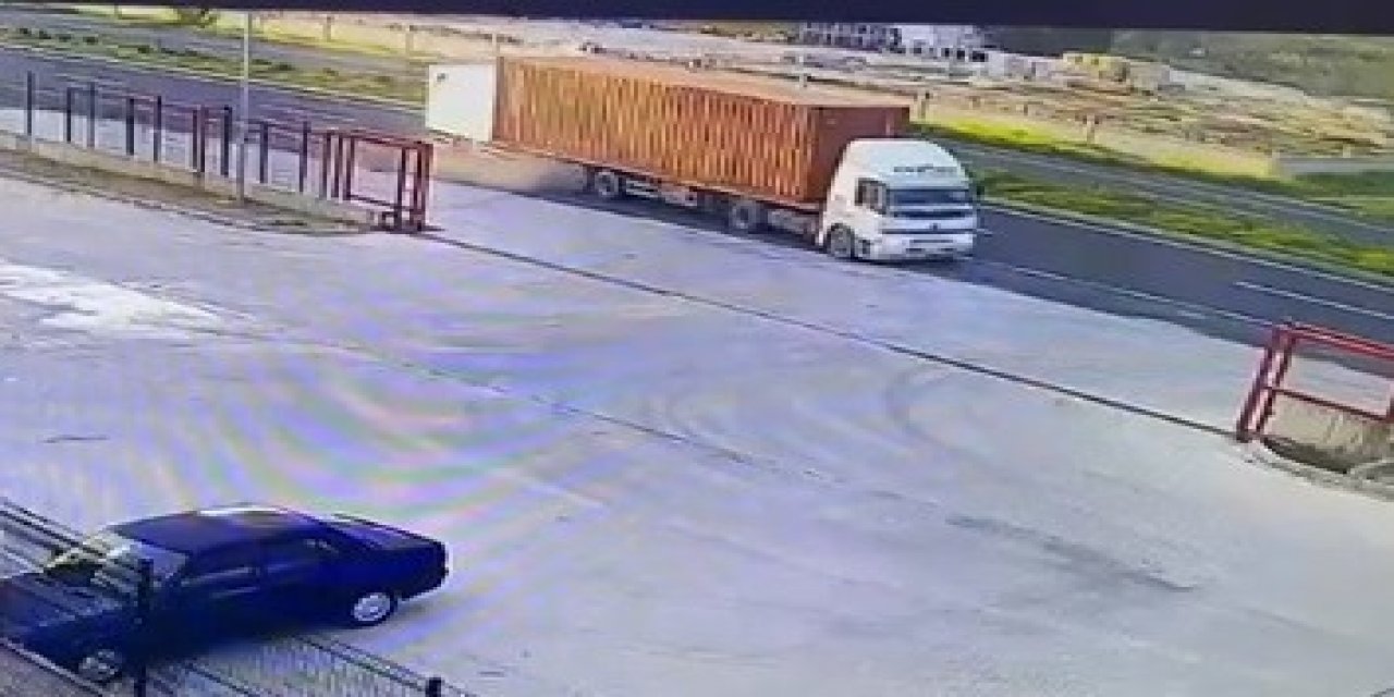 İ̇zmir’de Meydana Gelen Feci Kaza Kamerada
