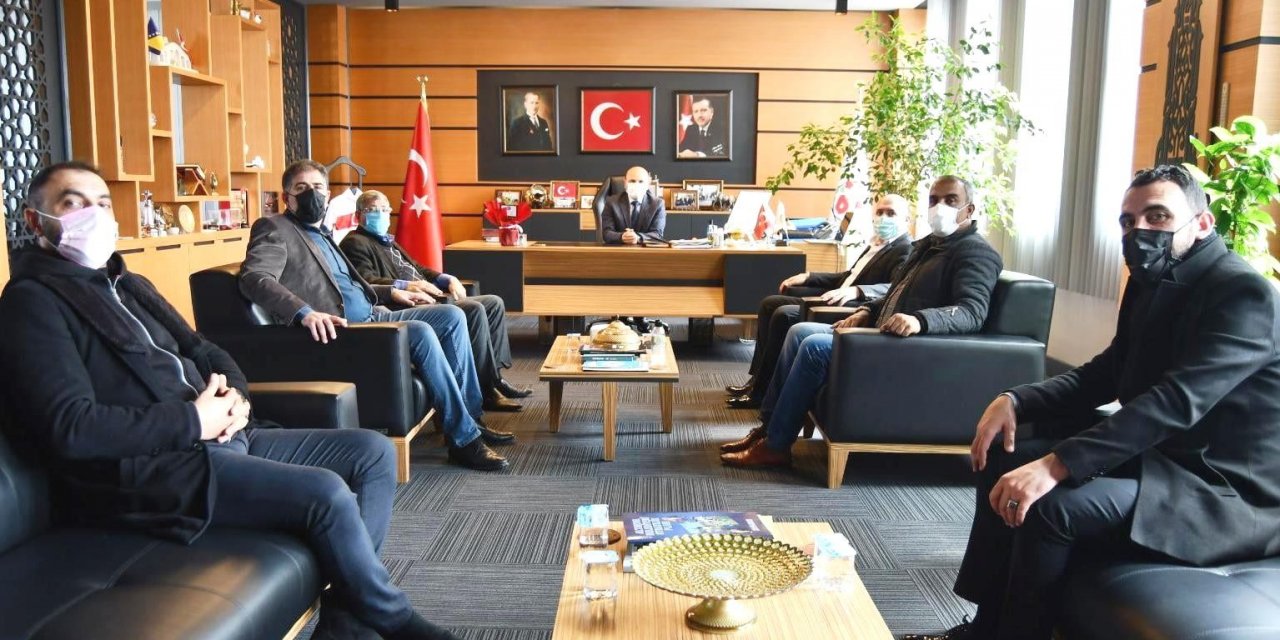 Erzurumlulardan Başkan Oral’a Ziyaret