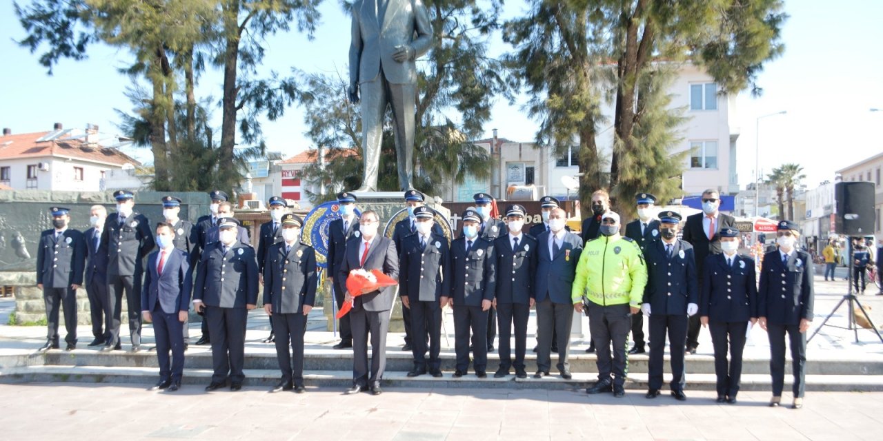 Ayvalık’ta Polis Teşkilatı 176. Yılını Sade Bir Tören İle Kutladı