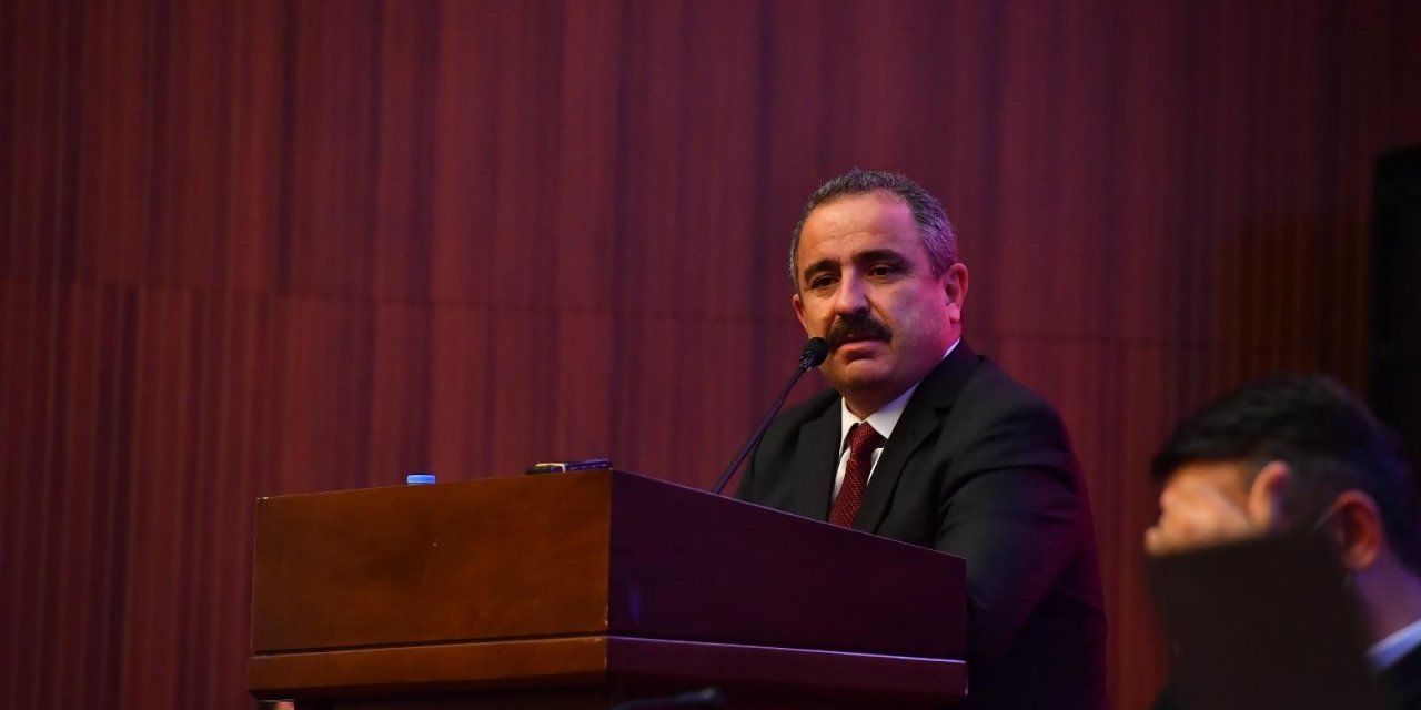 Ankara Belediye Meclis Üyesi Burhan: “ankara Büyükşehir Belediye Başkanı Olarak Bu Konuyla İlgili İki Satırlık Bir Açıklama Yapın”