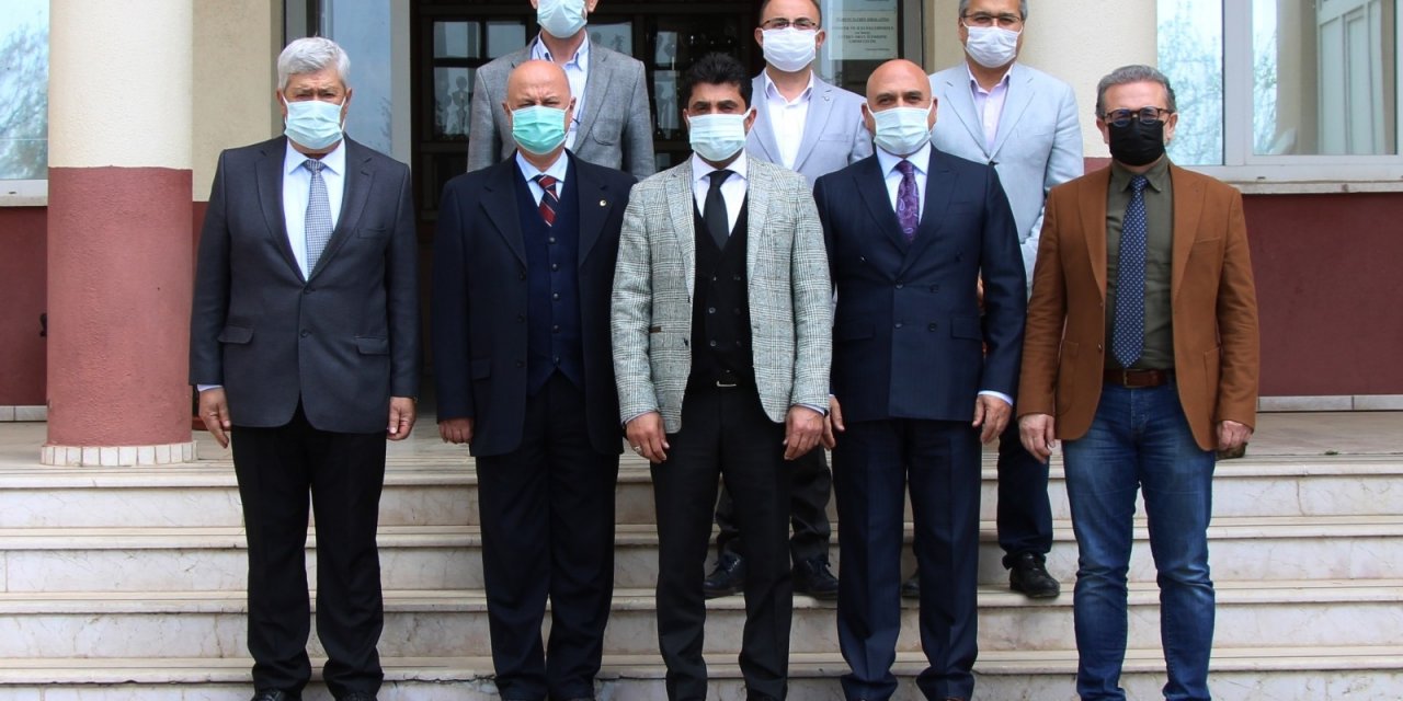 Adü Rektörü Aldemir, Yeni Atanan Müdürlere Başarılar Dileğinde Bulundu