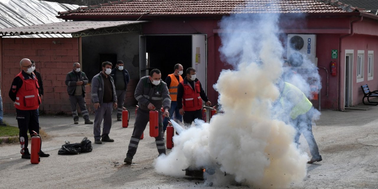 Isparta İtfaiyesinden Yangın Tatbikatı