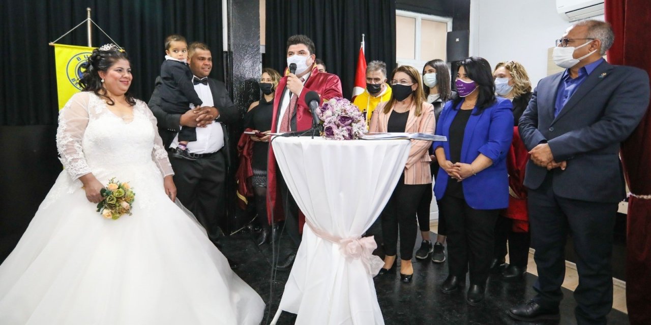 Romanların Nikah Mutluluğu