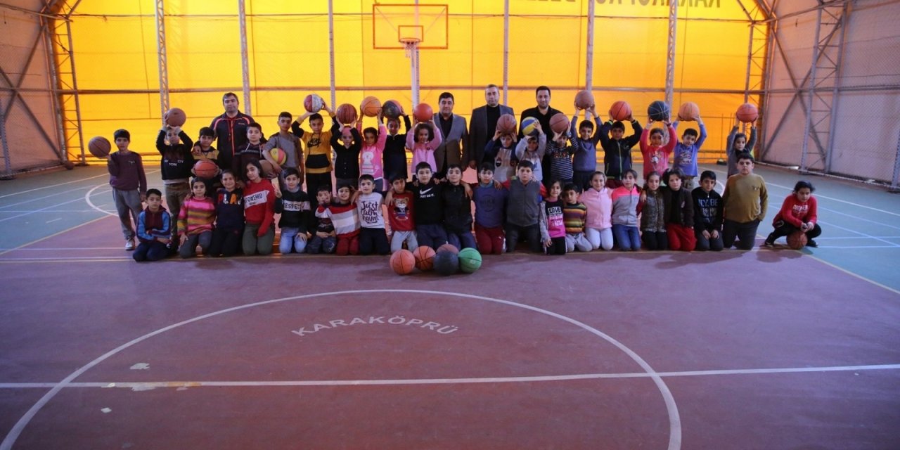 Sporcular Geleceğe Karaköprü’de Hazırlanıyor