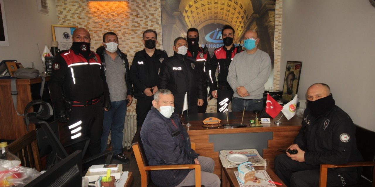 Kavga İhbarından Kutlama Pastası Çıktı