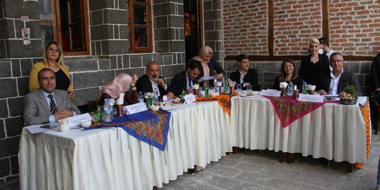 Diyarbakır’ın Yöresel Yemekleri Dünyaya Tanıtılacak