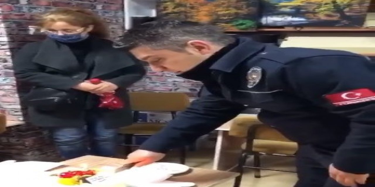 İ̇hbarda Bulundu, Pastayla Çiçekle Karşıladı