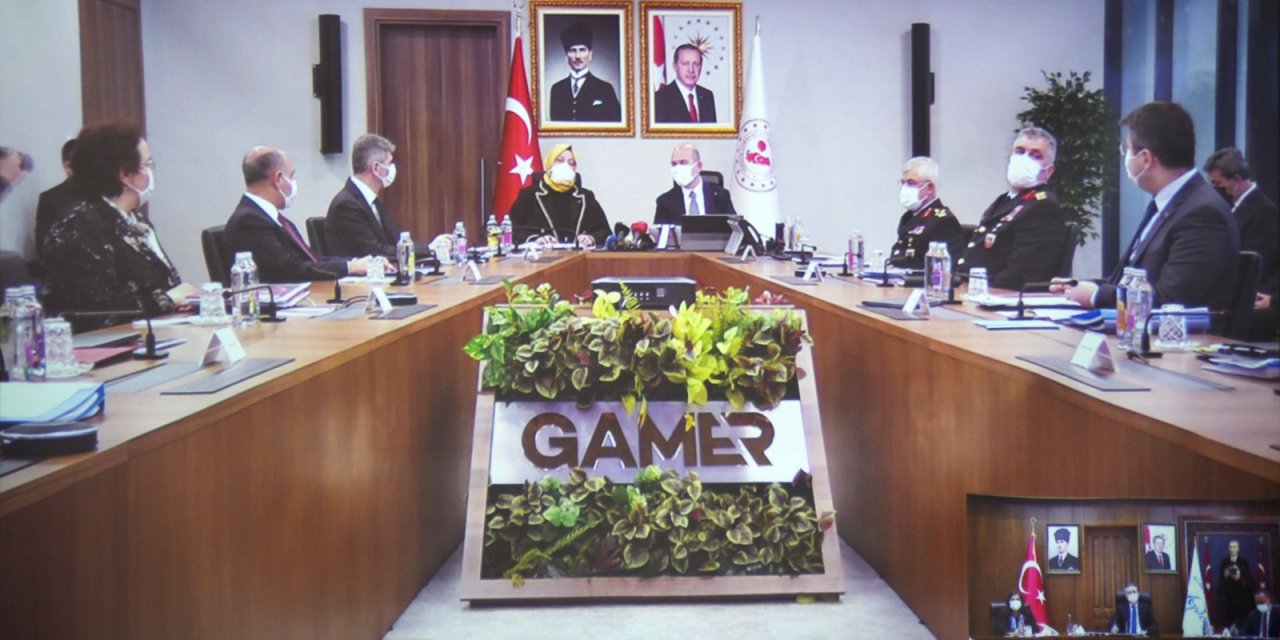 Adü Rektörü Aldemir, Kadına Karşı Şiddetle Mücadele İ̇l Koordinasyon Kurulu Toplantısına Katıldı