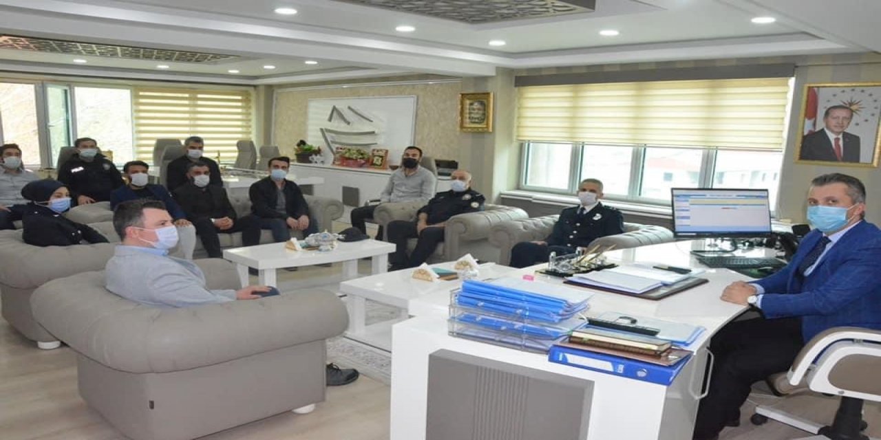 Uludere’de Polis Haftası Etkinlikleri
