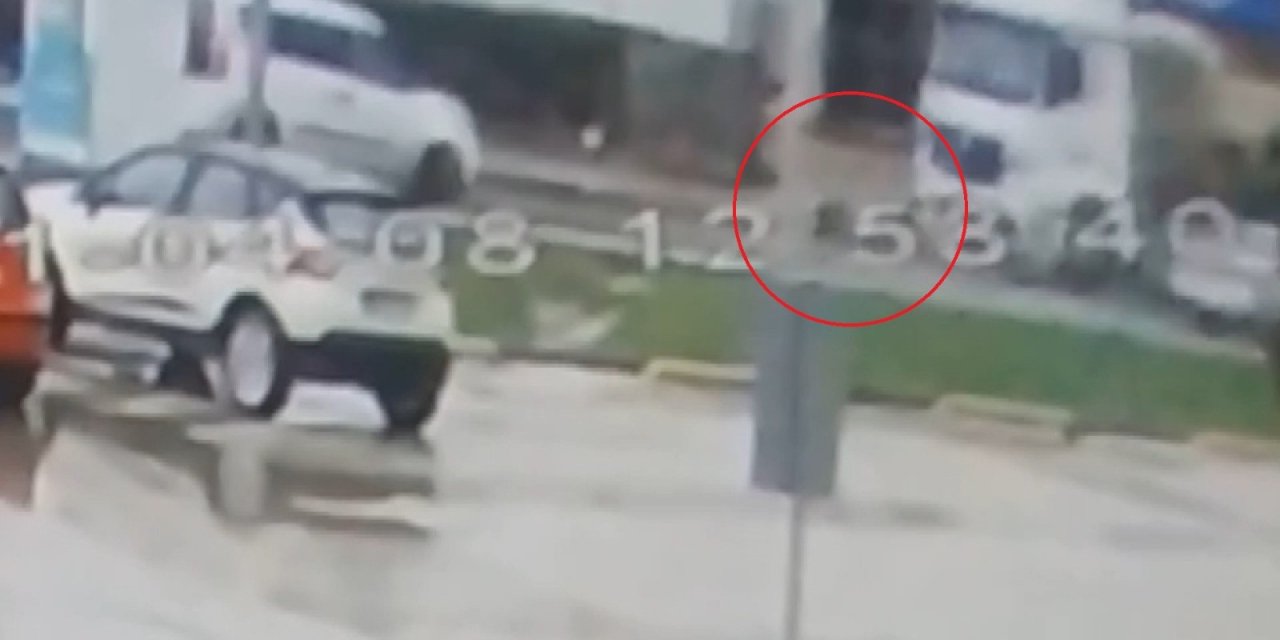 16 Yaşındaki Kurye Tırın Altında Can Verdi