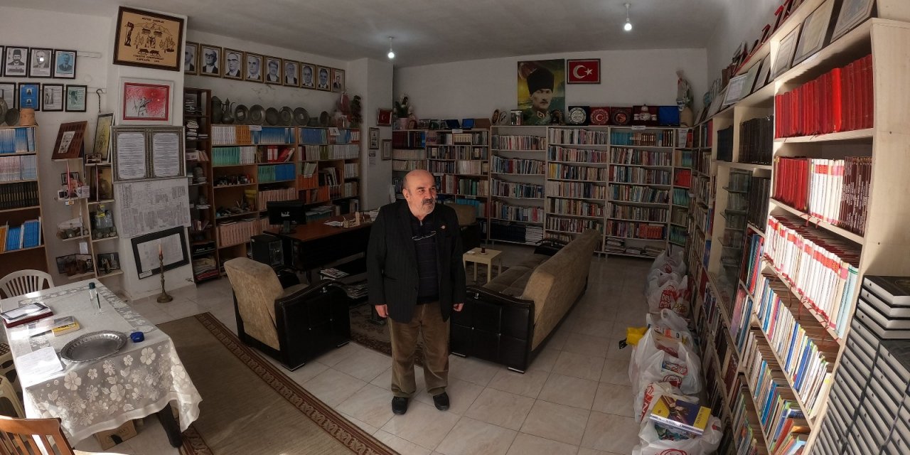 Bir Kitapla Başladı 55 Yılda 12 Bin Kitaplık Kütüphane Kurdu