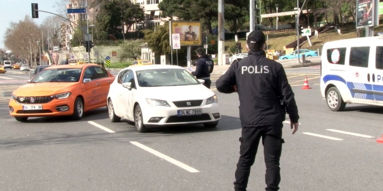 Dolmabahçe’de "kısıtlama" Denetimi