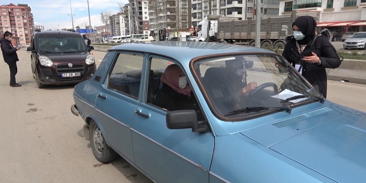 Kırıkkale’de Korona Virüs Denetimleri: Sürücü Ve Yolcuların "hes Kodu" Kontrol Edildi