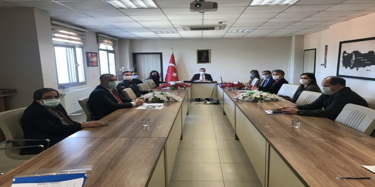 Burhaniye’de Kadına Yönelik Şiddetin Önlenmesi Toplantısı Yapıldı