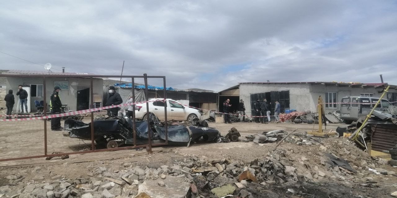 Sivas’ta Patlayan Tüp Tankı 5 Kişinin Yaralanmasına Neden Oldu