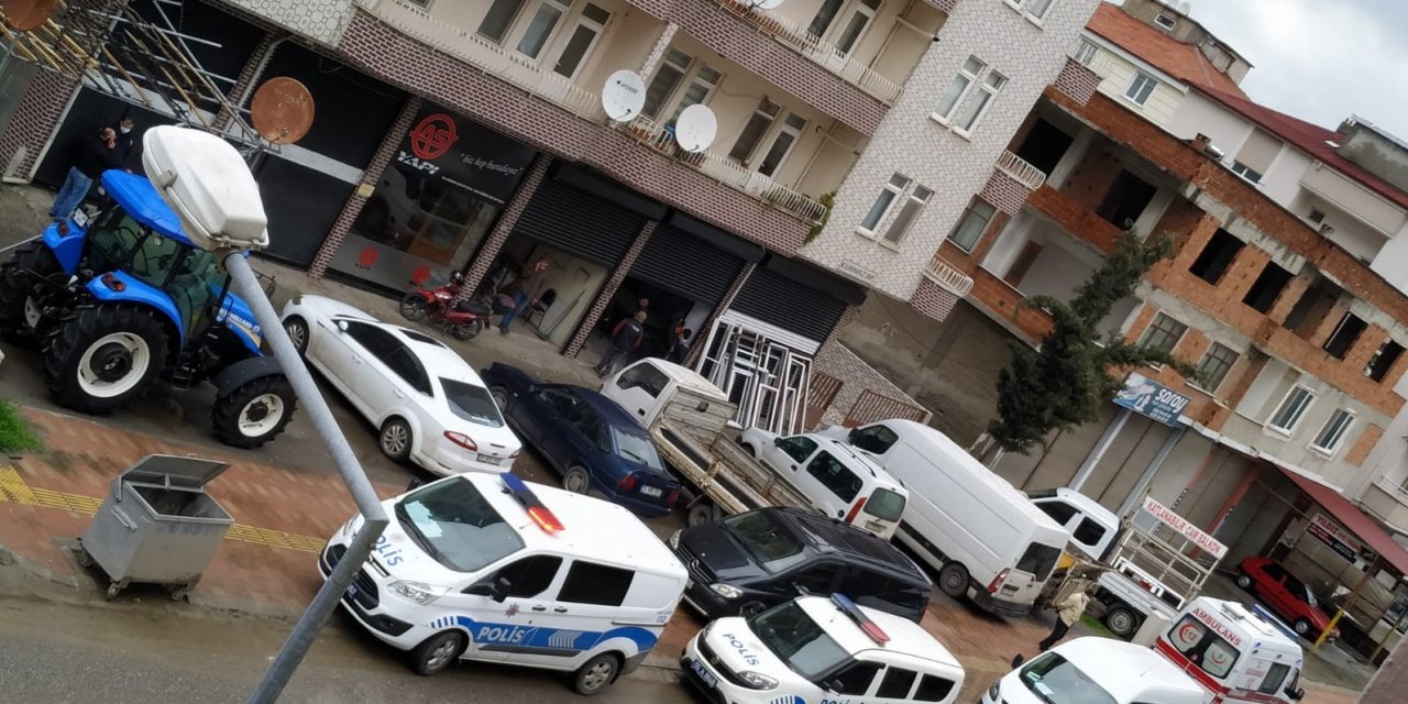 Koronaya Yakalan Kadın İntihara Teşebbüs Etti, Polis Önledi