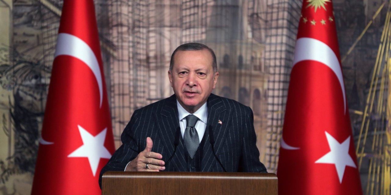 Cumhurbaşkanı Erdoğan: "gavurun Kılıcını Sallayarak Üzerimize Gelenleri Gördükçe Üzülüyoruz"