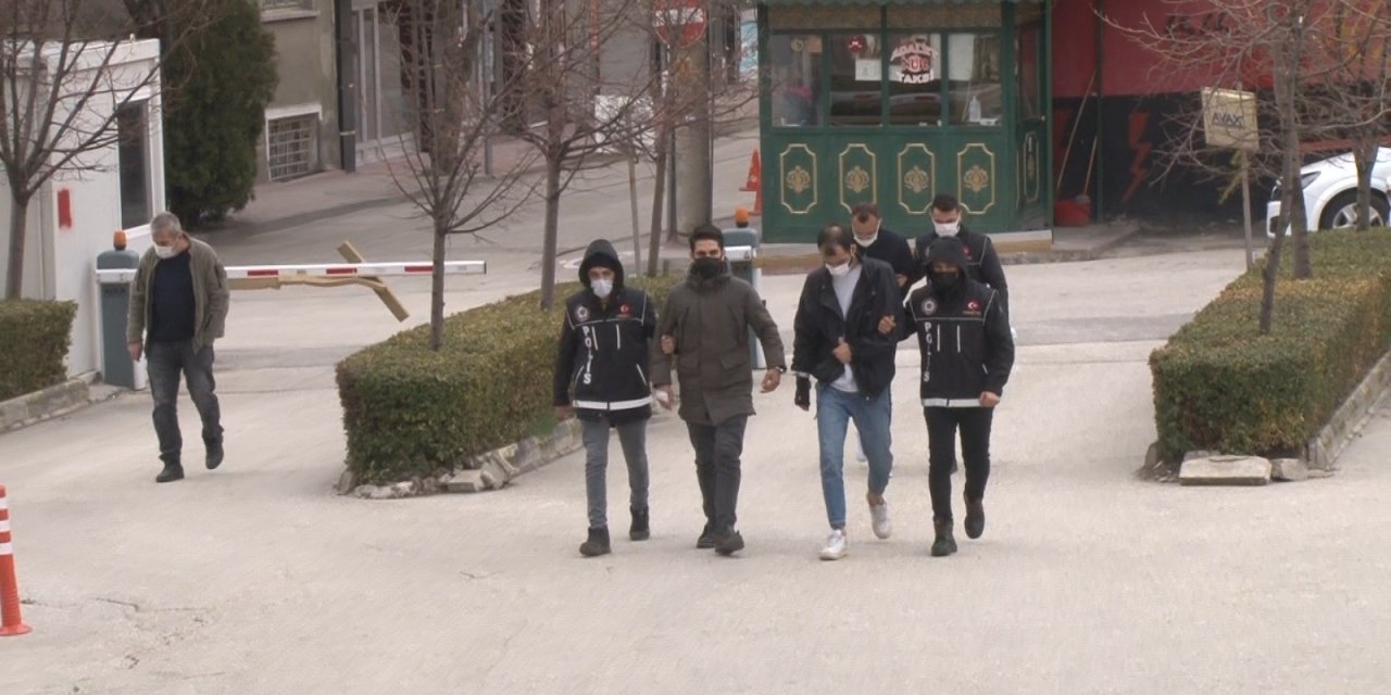 Eskişehir’de Uyuşturucu Şüphelileri Tutuklandı