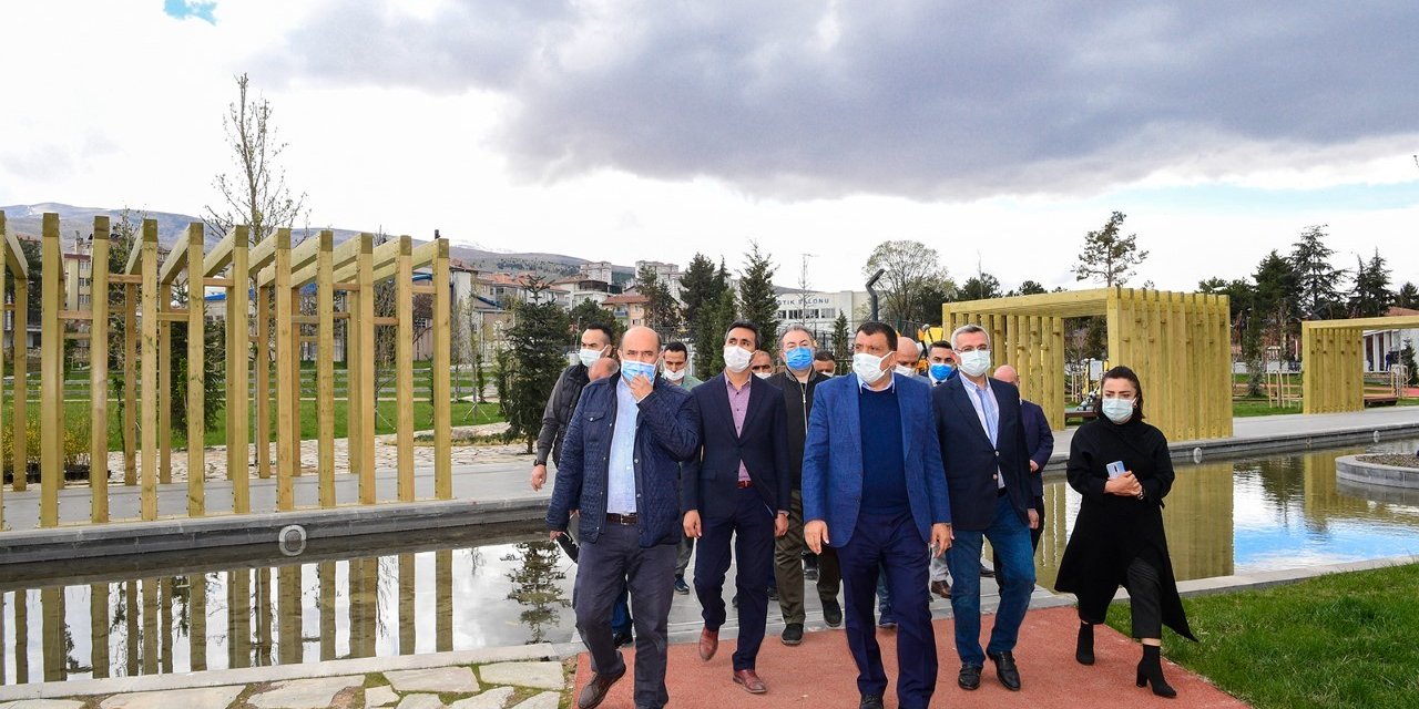 Gürkan, Tamamlanan Millet Bahçesinde İncelemede Bulundu.