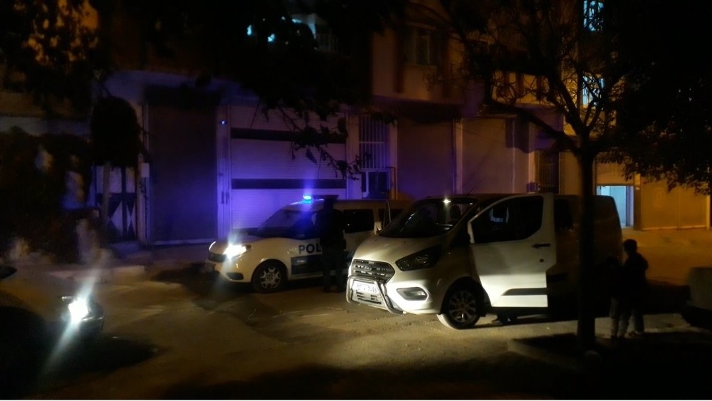 Husumetli iki grup arasında kavga: 2 yaralı