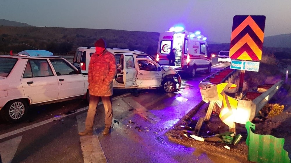 Kırıkkale’de trafik kazası: 3 yaralı