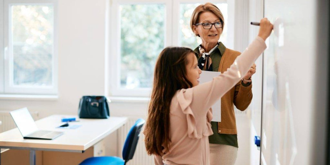 Yabancı Öğretmenler İ̇çin Türkçe Şartı!