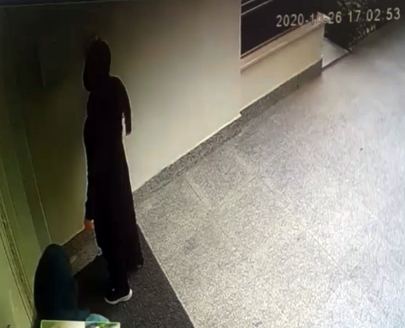 Çocuklar bisikleti, kadınlar ayakkabıları çaldı