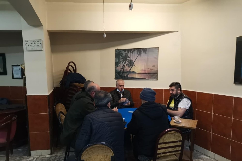 İstanbul’da koronavirüs yasağını delen işletmelere polis baskını: 206 bin lira ceza kesildi