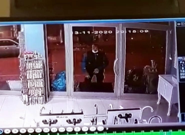 Cam kapıyı fark edemeyince olanlar oldu