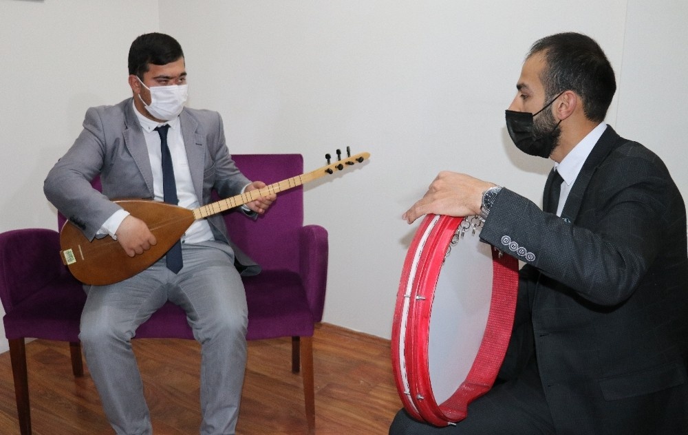 Fedakar antrenör zihinsel engelli Naci’nin hayalini gerçekleştirdi