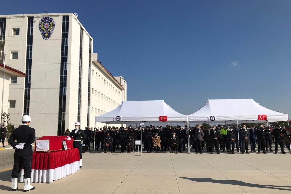 Hayatını kaybeden polis memuru Ürgen son yolculuğuna uğurlandı